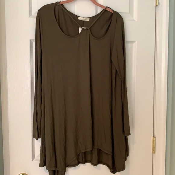 Olive boho basic tunic - Picture 2 of 3